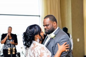 Read more about the article Wedding at the Baltimore Harbor